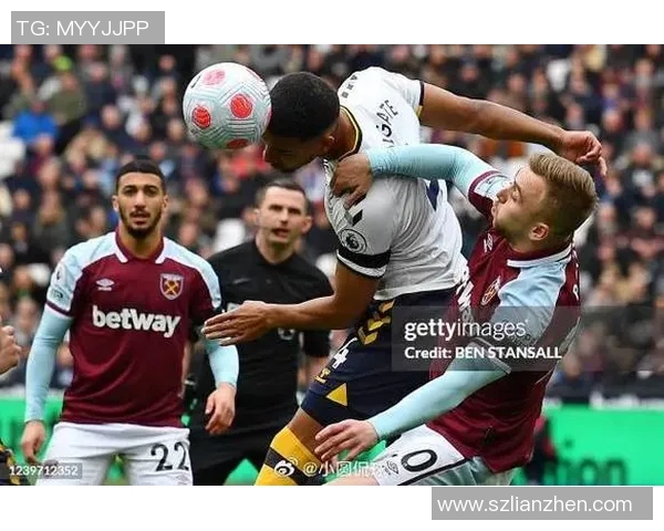 埃弗顿女足迎战西汉姆女足争夺英超联赛关键三分